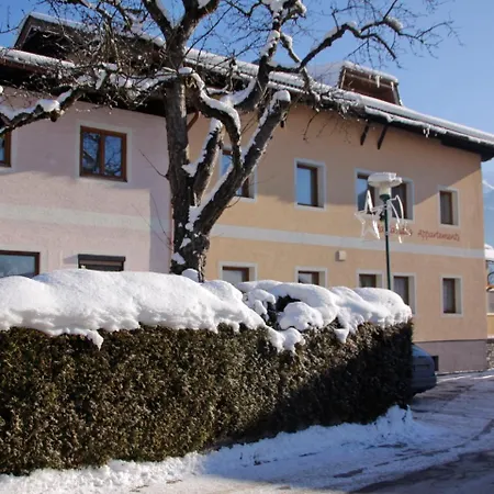 Mariandl's Appartment.1